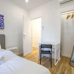 Nice, 3-room Refurbished Near Train Station Nice