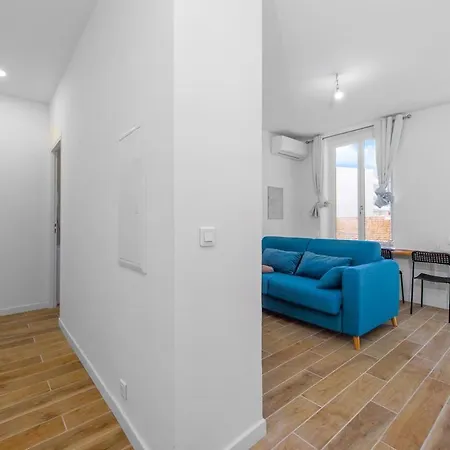 Appartement Nice, 3-room Refurbished Near Train Station Nice